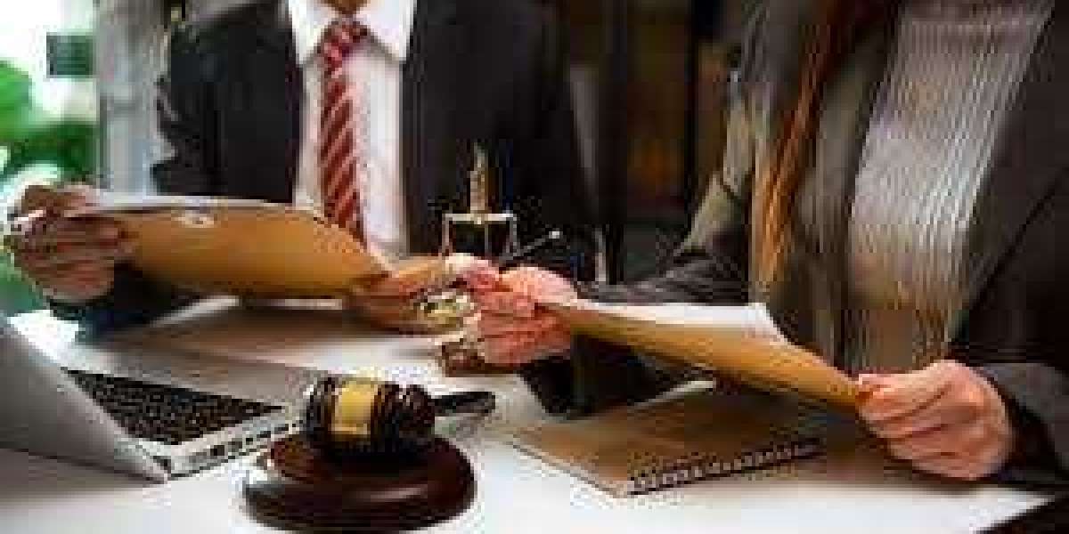 The Importance of Corporate Law Attorneys for Businesses in a Competitive Market