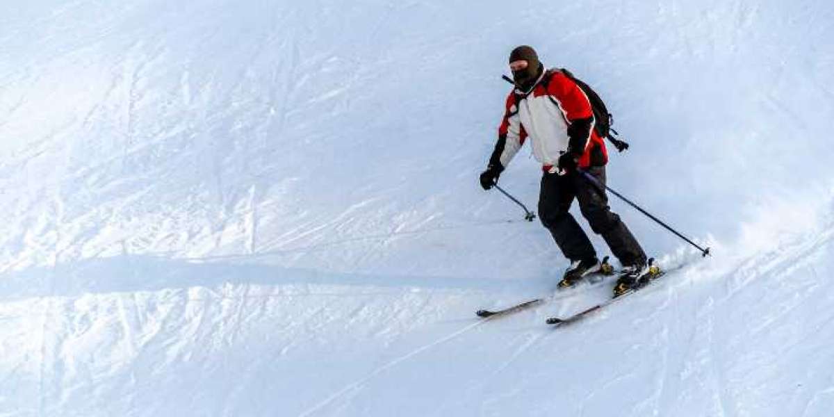 Experience the Thrill of Alaska Heli Skiing: A Guide to the Ultimate Powder Adventure