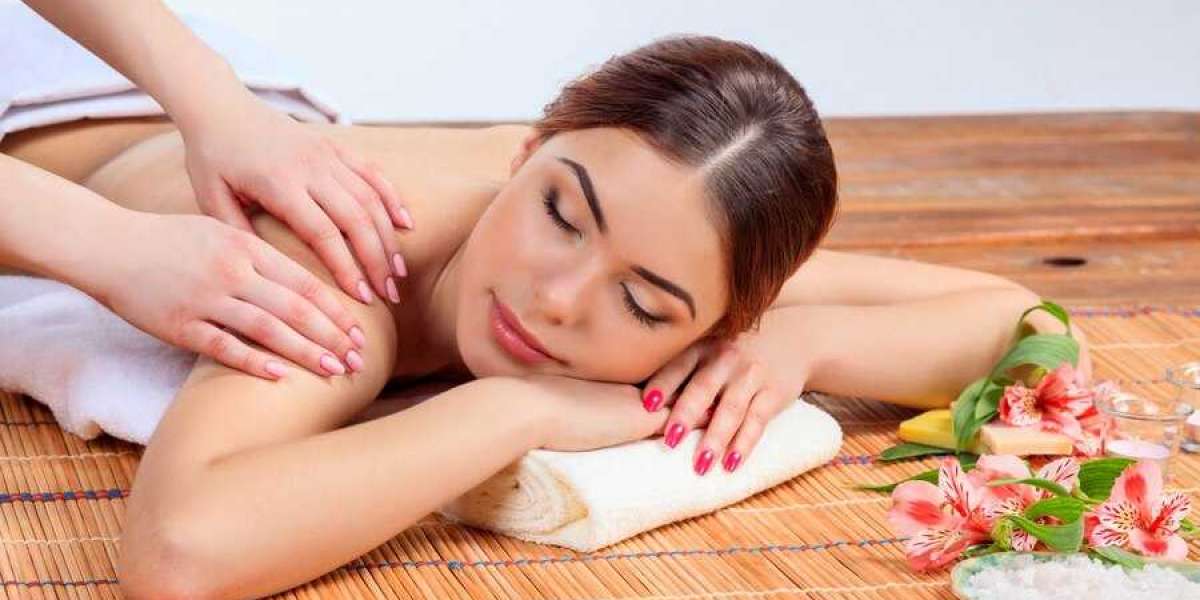 Discover the Benefits of a Relaxing Massage in Laval