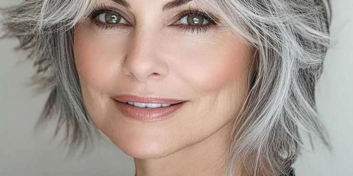 Gray Wig Fitting Tips: How to Get the Right Size and Comfort